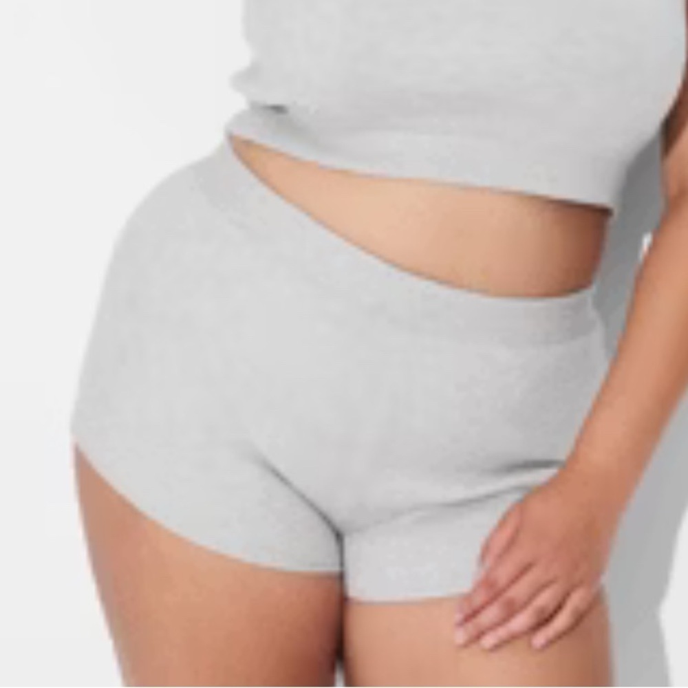 Women's cozy Shorts from Wild Fable™ Heather Gray size Xxl. Nwt